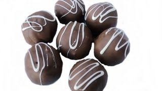 HOW TO MAKE OREO TRUFFLES [upl. by Nidnarb567]