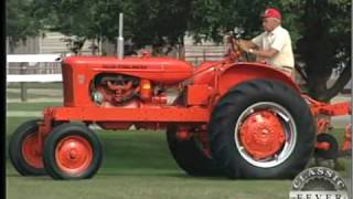 Allis Chalmers Model WD45  Classic Tractor Fever [upl. by Wun]